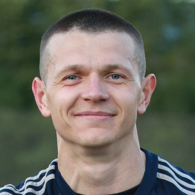 Денис Уфимцев